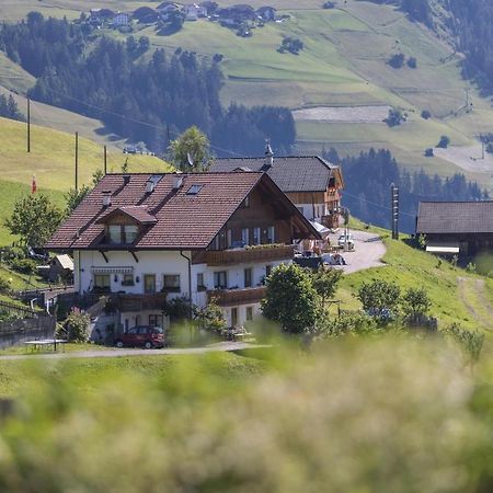 Haus Belodei - Apt B San Martino in Badia Eksteriør billede